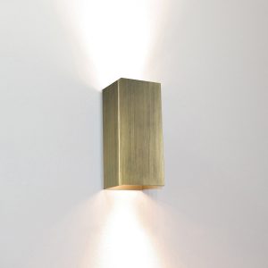 Artdelight wandlamp Dante – 2 lichts – 6.7 x 15.4 cm – brons Artdelight wandlamp Dante – 2 lichts – 6.7 x 15.4 cm – brons