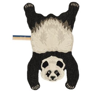 Doing Goods Plumpy Panda Vloerkleed – Klein 97 x 55 x 2 cm – 100% wol Doing Goods Plumpy Panda Vloerkleed – Klein 97 x 55 x 2 cm – 100% wol
