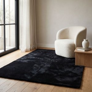 DÉJA Living Vloerkleed Civar – Zwart Stof – 130x190cm DÉJA Living Vloerkleed Civar – Zwart Stof – 130x190cm