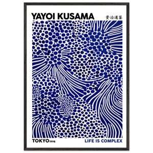 Artfulprints Poster met Lijst Yayoi Kusama – Life is complex – 70×100 Artfulprints Poster met Lijst Yayoi Kusama – Life is complex – 70×100