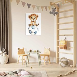 Artfulprints Poster Sportief leeuwtje – 70×100 cm – Meerkleurig Artfulprints Poster Sportief leeuwtje – 70×100 cm – Meerkleurig