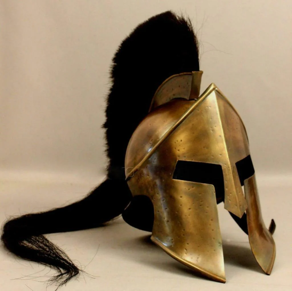 Middeleeuwse spartaanse soldaat helm