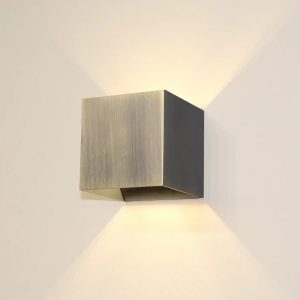 Artdelight wandlamp Gymm – 1 lichts – 10 x 10 cm – brons Artdelight wandlamp Gymm – 1 lichts – 10 x 10 cm – brons
