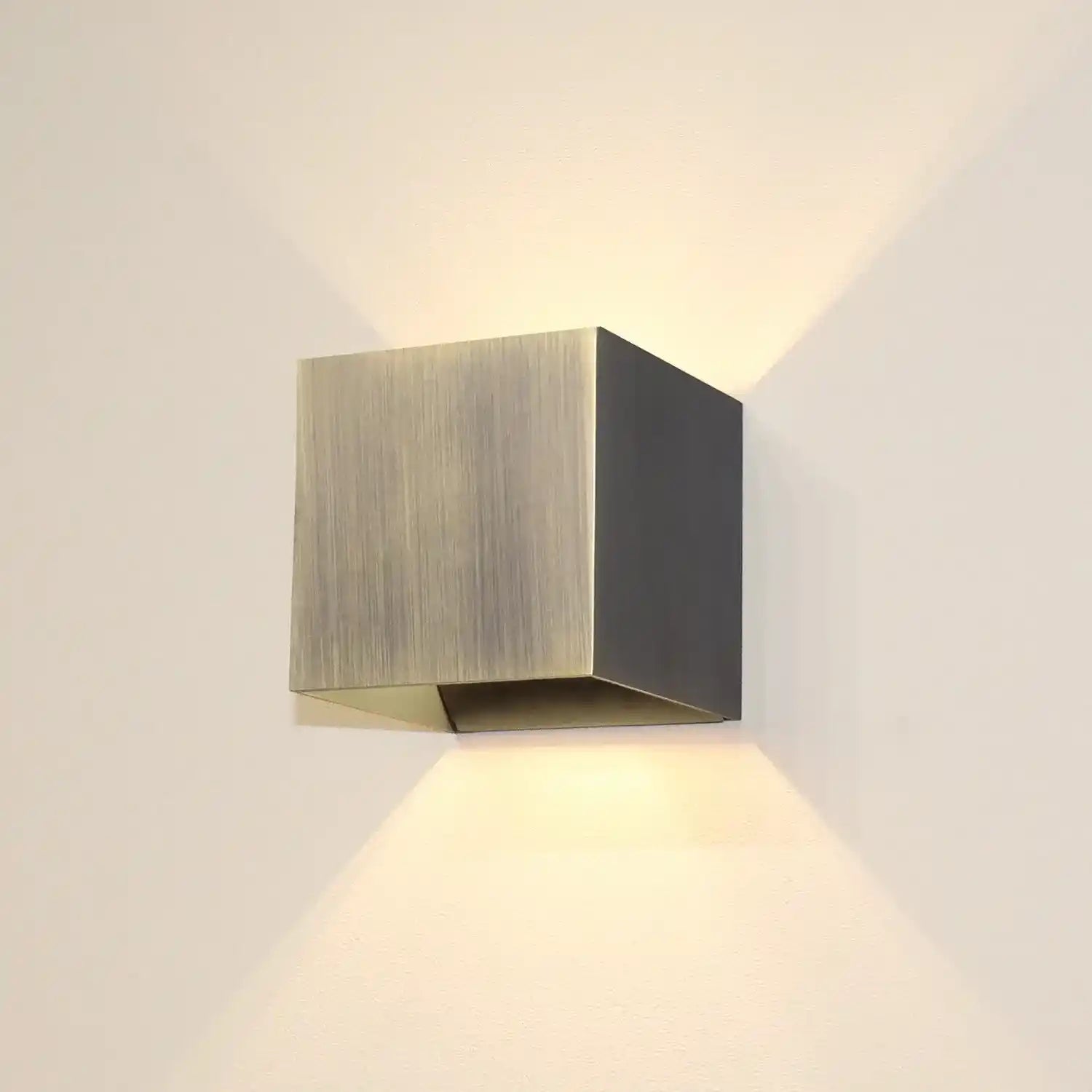 Artdelight wandlamp Gymm - 1 lichts - 10 x 10 cm - brons