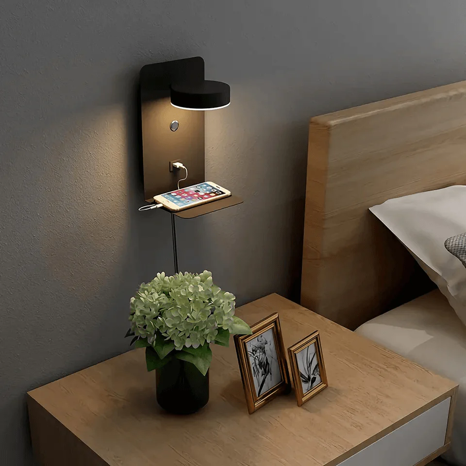 LumiGlow – LED Nachtlamp Met USB Oplader en 360° Verstelbare Hoek