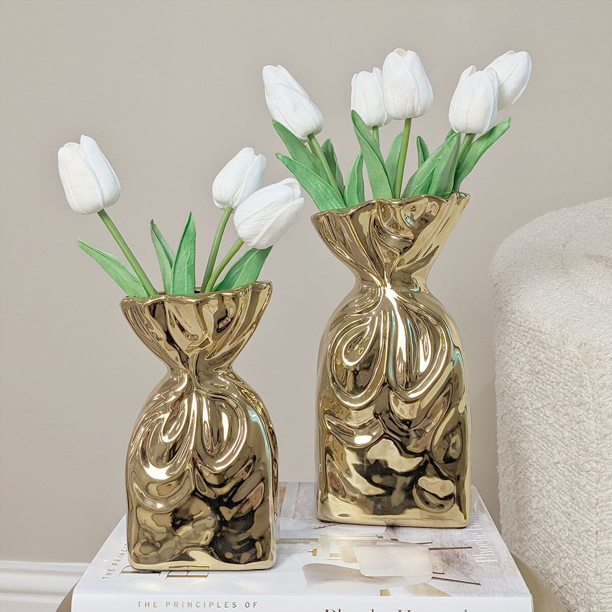 ElegantHome – Luxe Gouden Gekreukte Vaas Set van 2 voor Modern Interieur