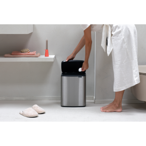 Brabantia Bo Afvalemmer, 7 liter – Matt Steel Fingerprint Proof Brabantia Bo Afvalemmer, 7 liter – Matt Steel Fingerprint Proof